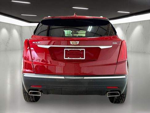Used 2019 Cadillac XT5 FWD image 9