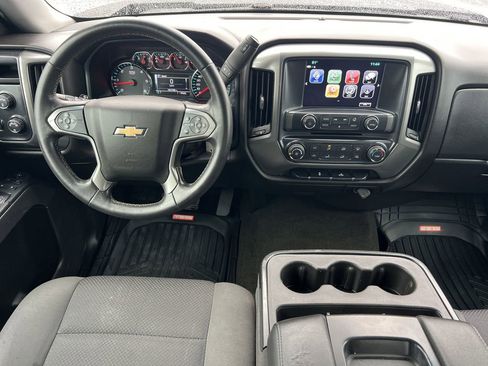 Used 2018 Chevrolet Silverado 1500 LT image 2