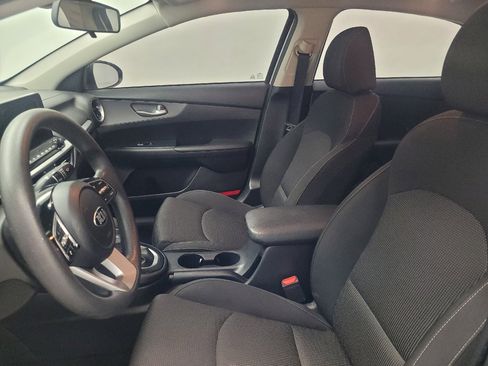 Used 2019 Kia Forte LXS FWD image 17