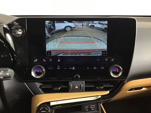 Used 2025 Lexus NX 350 AWD w/ Premium Package image 18