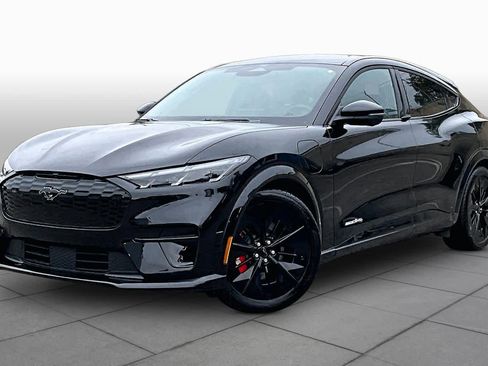 Used 2025 Ford Mustang Mach-E GT AWD/4WD image 40
