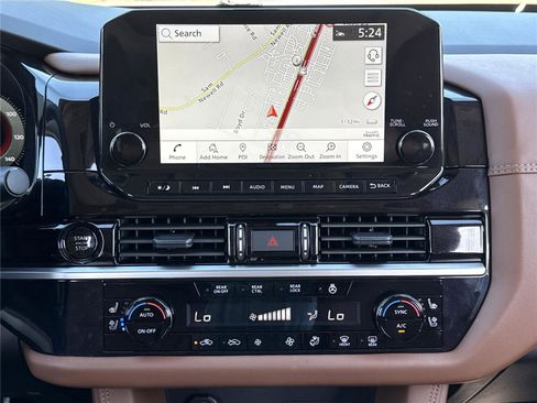 Used 2025 Nissan Pathfinder Platinum w/ Cargo Package FWD image 4