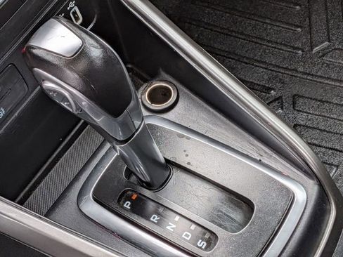 Used 2018 Ford EcoSport SE image 24