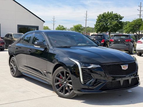 Used 2023 Cadillac CT4 V AWD/4WD image 14