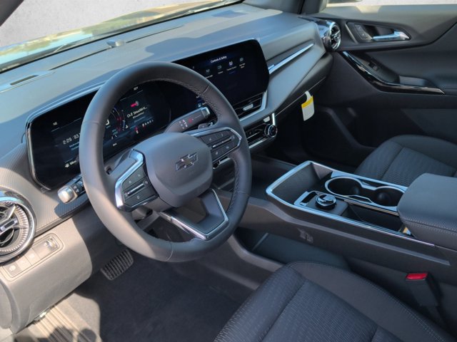 New 2027 Chevrolet Equinox LT w/ Midnight Edition FWD image 3