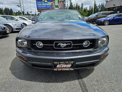 Used 2007 Ford Mustang Premium RWD image 9