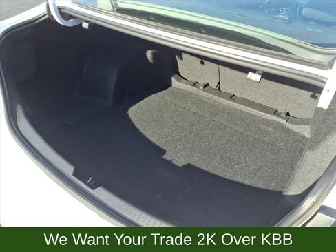 Used 2024 Chevrolet Malibu LS image 14