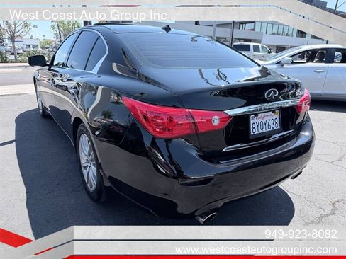 Used 2016 INFINITI Q50 3.0t Premium w/ Driver Assistance Package RWD image 3