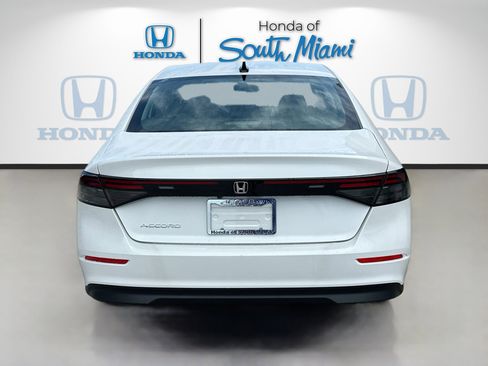 New 2025 Honda Accord SE image 5