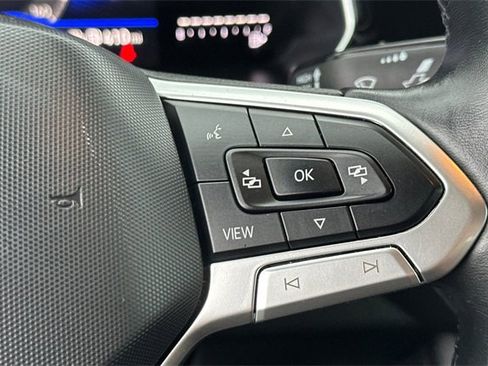 Used 2024 Volkswagen Jetta SE image 29