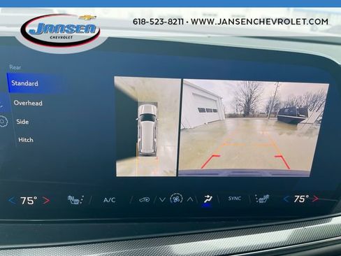 Used 2025 Chevrolet Suburban RST image 14