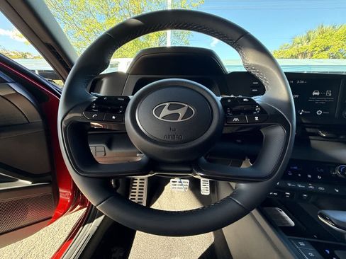 New 2026 Hyundai Elantra SEL Sport FWD image 15