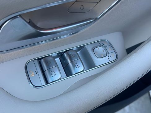 Used 2020 Mercedes-Benz GLE 350 image 16