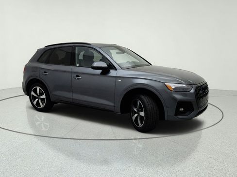 Used 2024 Audi Q5 2.0T Prestige AWD/4WD image 9