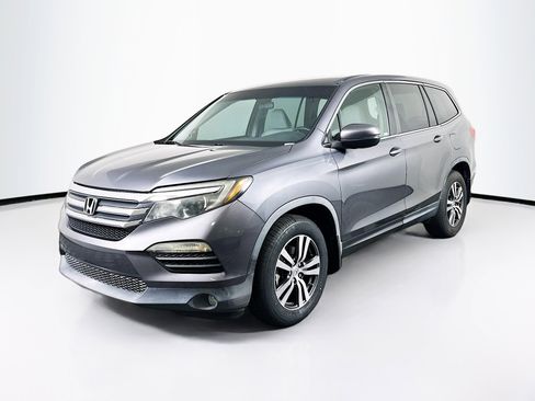 Used 2016 Honda Pilot EX image 3