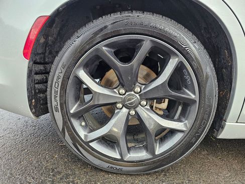 Used 2023 Chrysler 300 S image 19