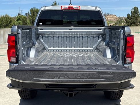 New 2026 Chevrolet Colorado Z71 w/ Technology Package AWD/4WD image 8