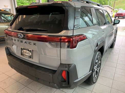 New 2026 Subaru Outback Touring XT AWD/4WD image 18