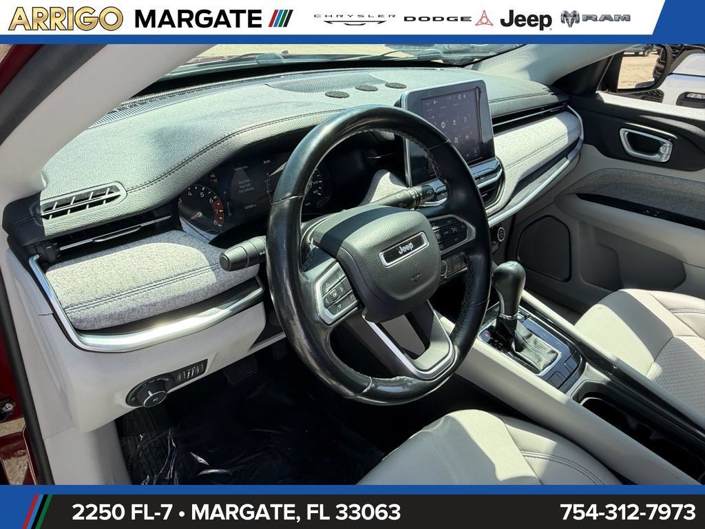 Used 2022 Jeep Compass Latitude w/ Convenience Group FWD image 9