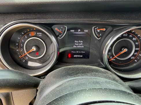 Used 2020 Jeep Wrangler Unlimited Sport AWD/4WD image 26
