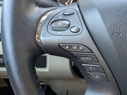 Used 2020 Nissan Murano Platinum image 19