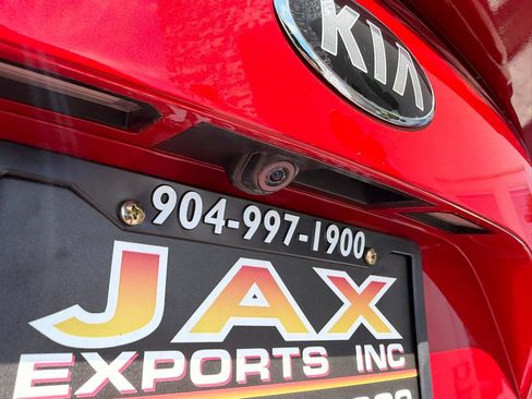 Used 2018 Kia Stinger GT2 image 16