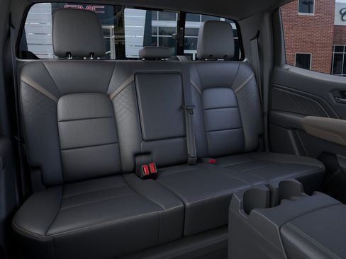 New 2026 GMC Canyon Denali image 17