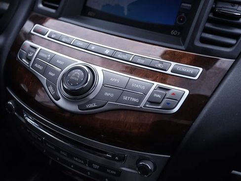 Used 2017 INFINITI QX60 Luxe w/ Deluxe Technology Package AWD/4WD image 23