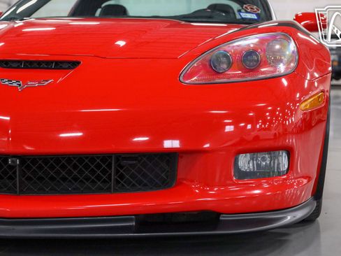 Used 2013 Chevrolet Corvette Grand Sport w/ 3LT Preferred Equipment Group image 12