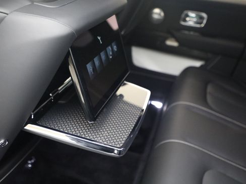 New 2027 Rolls-Royce Cullinan Black Badge AWD/4WD image 25