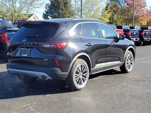 New 2026 Ford Escape Base w/ PHEV Premium Package image 4