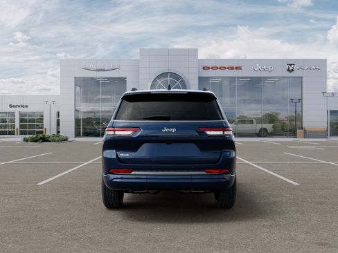 New 2026 Jeep Grand Cherokee L Limited AWD/4WD image 33