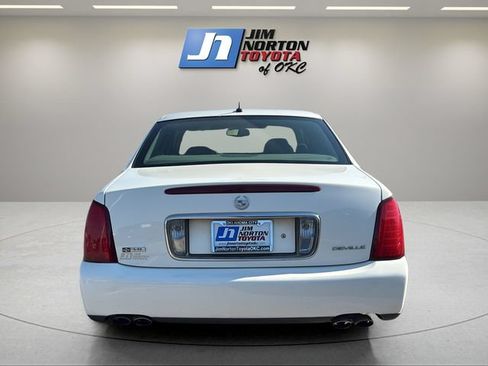 Used 2005 Cadillac De Ville w/ Equipment Group FWD image 6
