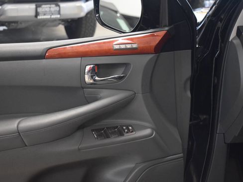 Used 2008 Lexus LX 570 4WD image 34