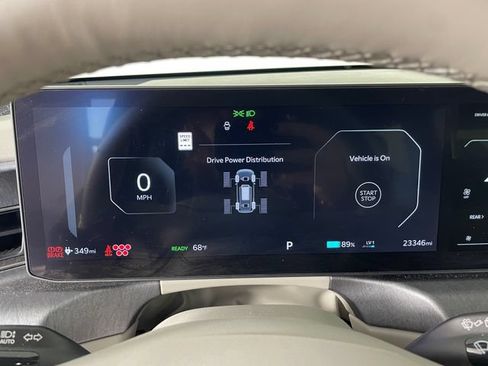 Certified 2024 Kia EV9 Wind AWD/4WD image 5
