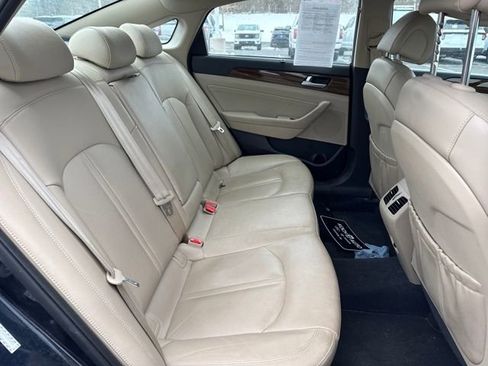 Used 2017 Hyundai Sonata Limited w/ Ultimate Package 02 image 13