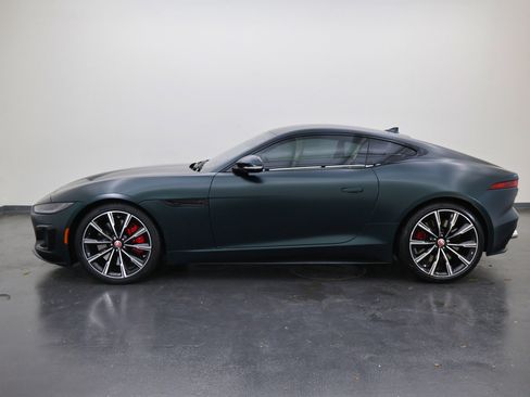 Used 2023 Jaguar F-TYPE R image 6