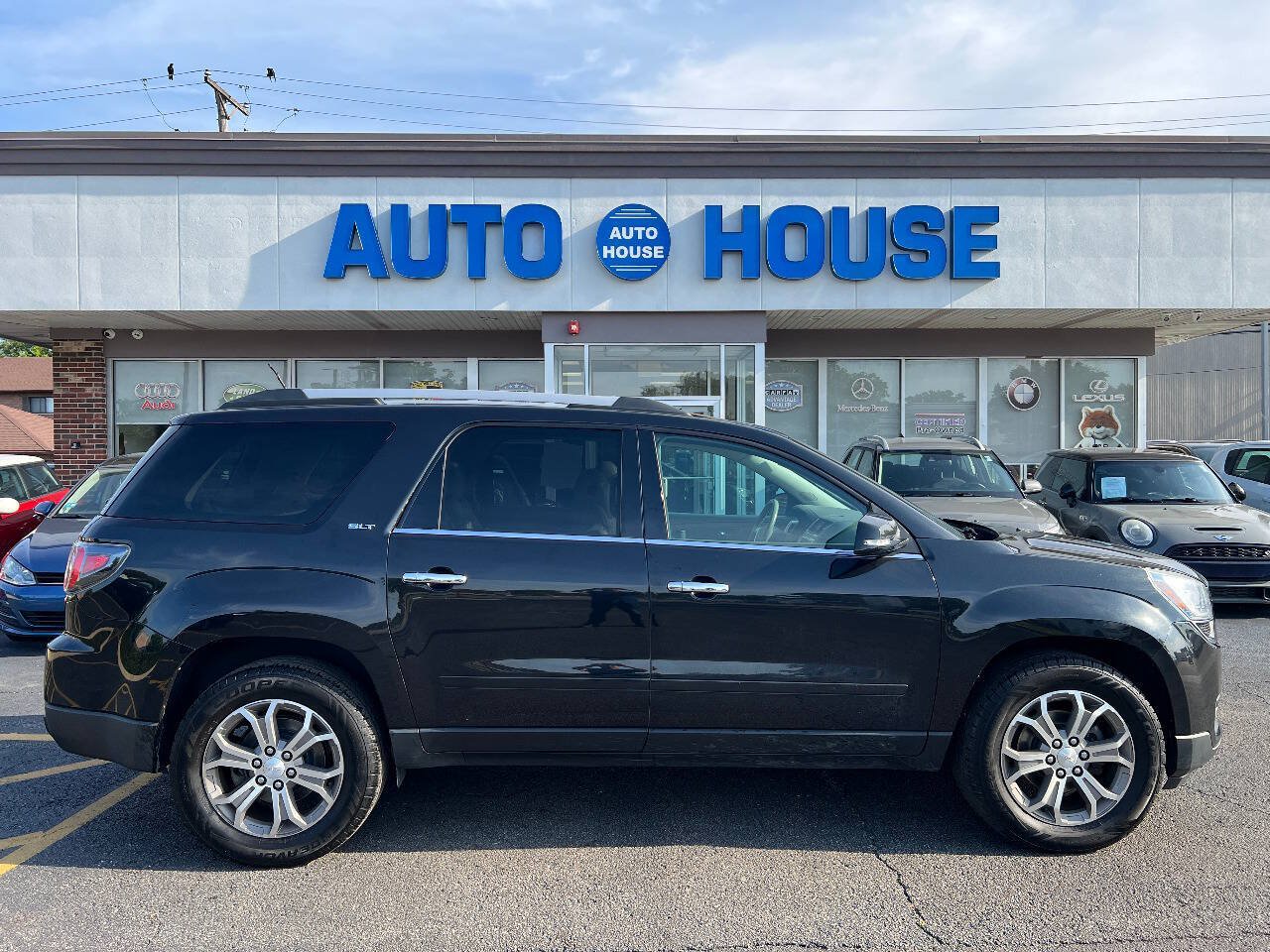 Used 2013 GMC Acadia SLT FWD image 9