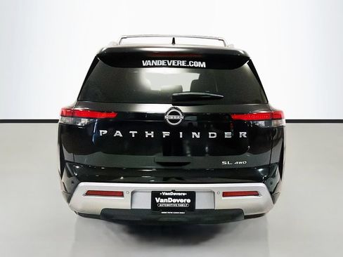 Used 2024 Nissan Pathfinder SL w/ Cargo Package AWD/4WD image 8