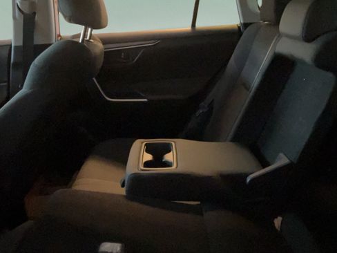 Certified 2021 Toyota RAV4 LE FWD image 26