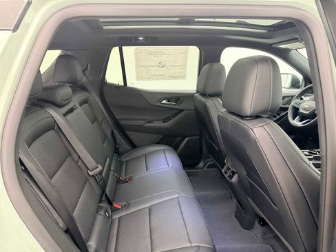 New 2026 Chevrolet Equinox LT image 21