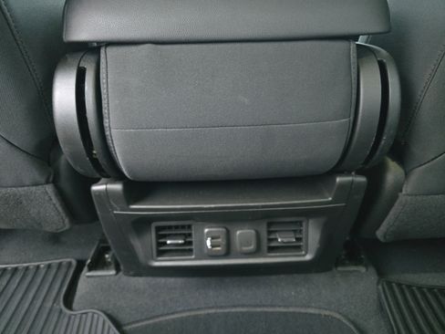 Used 2021 GMC Sierra 1500 Elevation w/ X31 Off-Road Package image 17