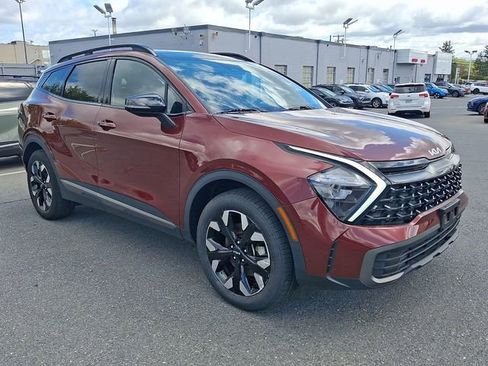 Used 2023 Kia Sportage X-Line w/ X-Line Premium Package AWD/4WD image 3