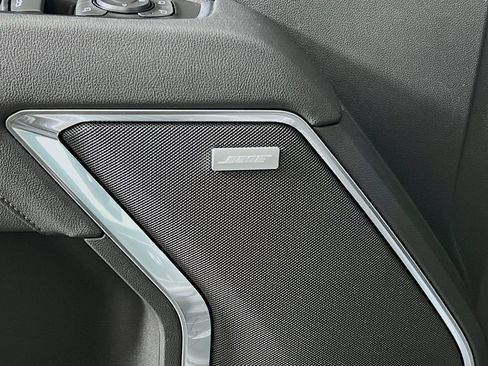 New 2026 Chevrolet Silverado 1500 LTZ w/ LTZ Premium Package AWD/4WD image 19