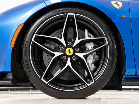 Certified 2019 Ferrari 488 Pista Spider RWD image 17