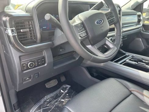 New 2026 Ford F350 Lariat w/ Lariat Ultimate Package AWD/4WD image 13
