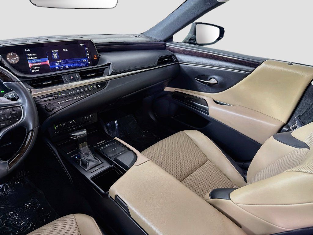 Used 2019 Lexus ES 350 w/ Premium Package FWD image 27
