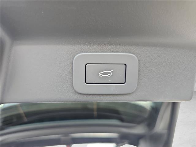 New 2026 Jaguar F-PACE R-Dynamic S AWD/4WD image 7