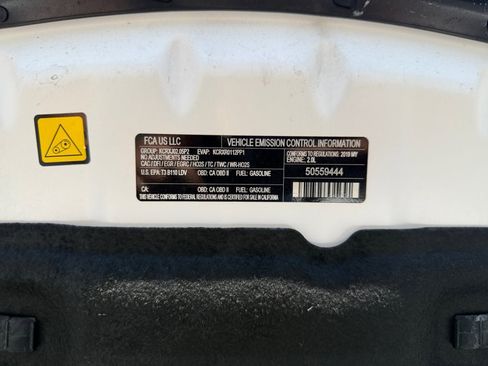 Used 2019 Alfa Romeo Stelvio image 19