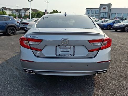Used 2019 Honda Accord Sport image 7